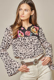 savanna jane / andree by unit leopard bell sleeve top