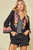 andree by unit / savanna jane embroidered top